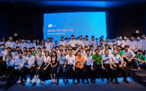 Chuyến tham quan kiến tập của sinh viên đại học Đông Á  khóa K22 đến FPT Software